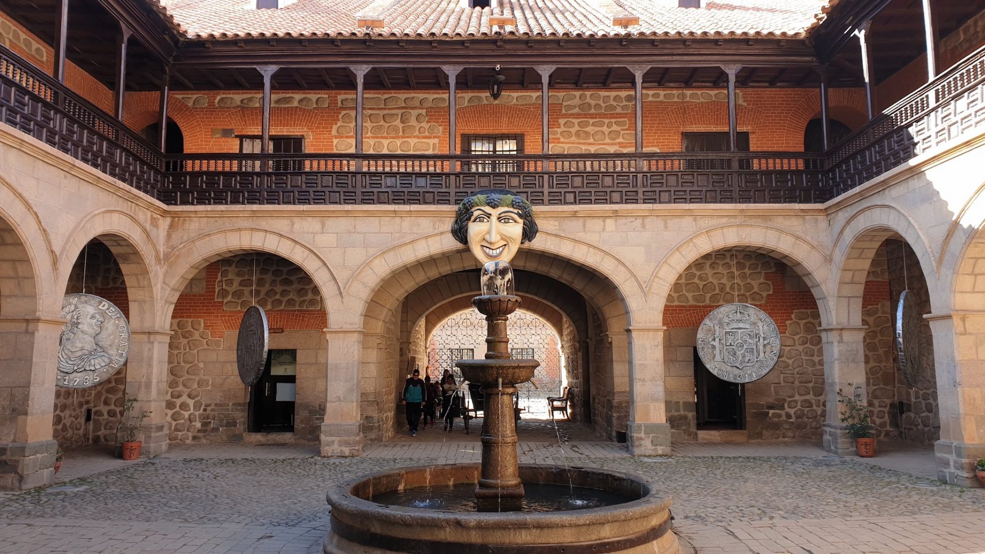 patio maison de la monnaie Potosi