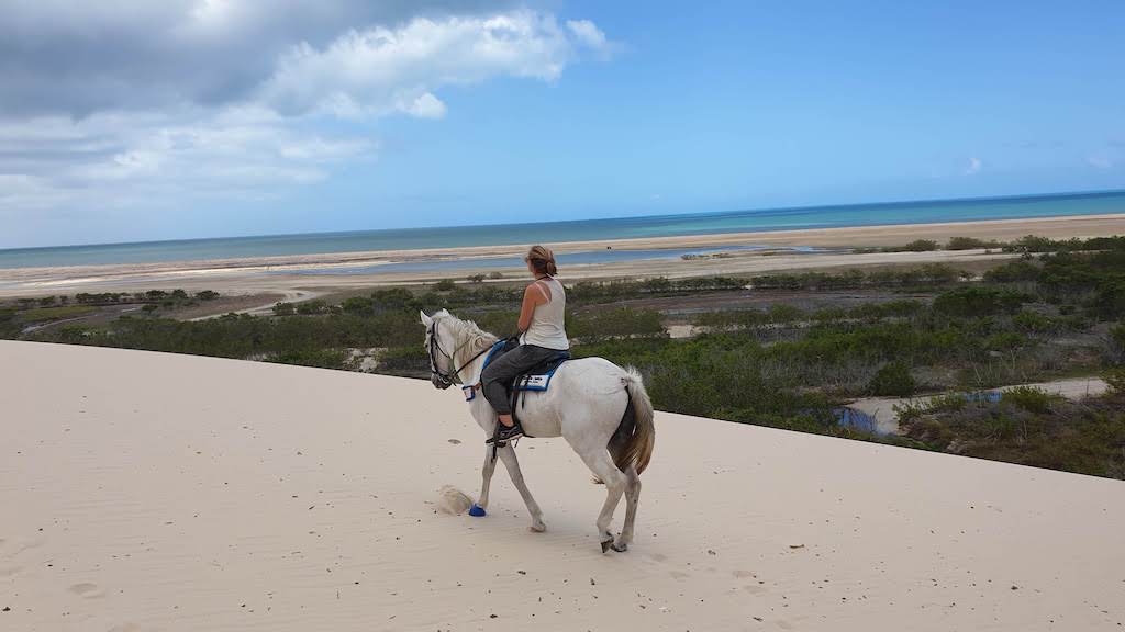Balade à cheval dans les dunes Jeri